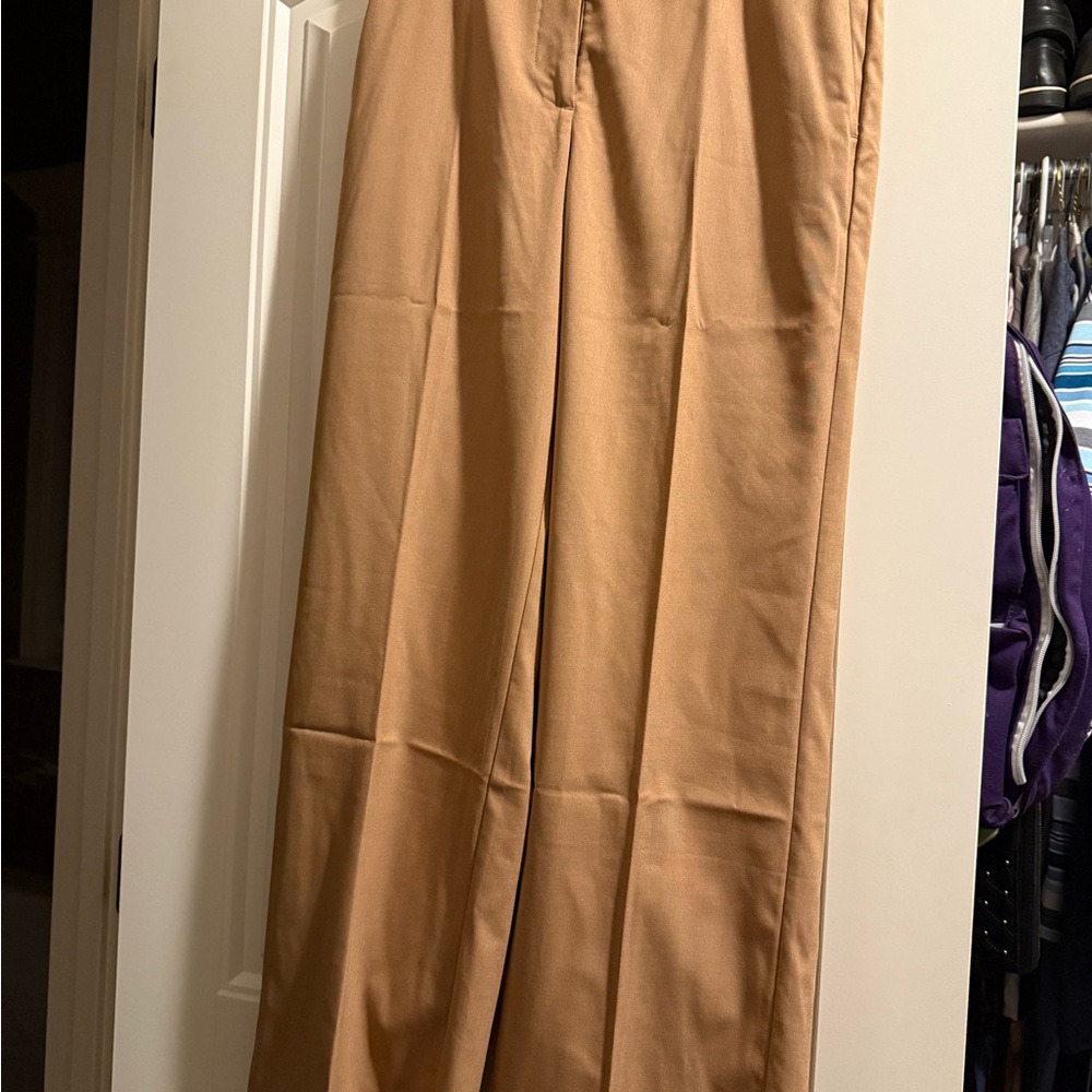 Women’s Tan Pants